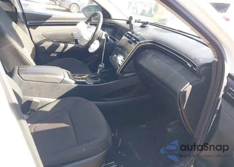 2022 Hyundai Tucson Sel z USA, uszkodzony, nr VIN 5NMJFCAE8NH039618